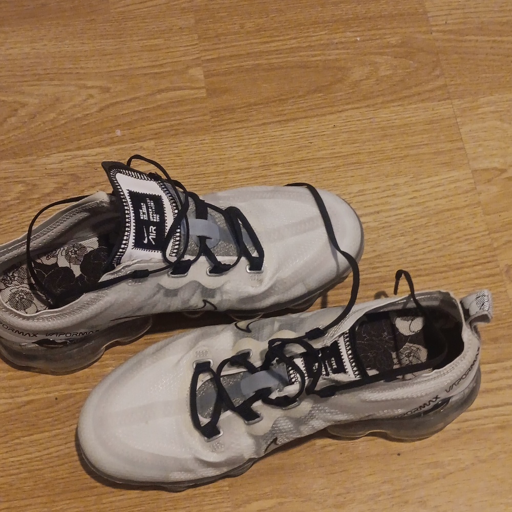 Nike Air VaporMax 2019 SE Vast Floral Grey Shoes CD7094-001 Women’s Size 7